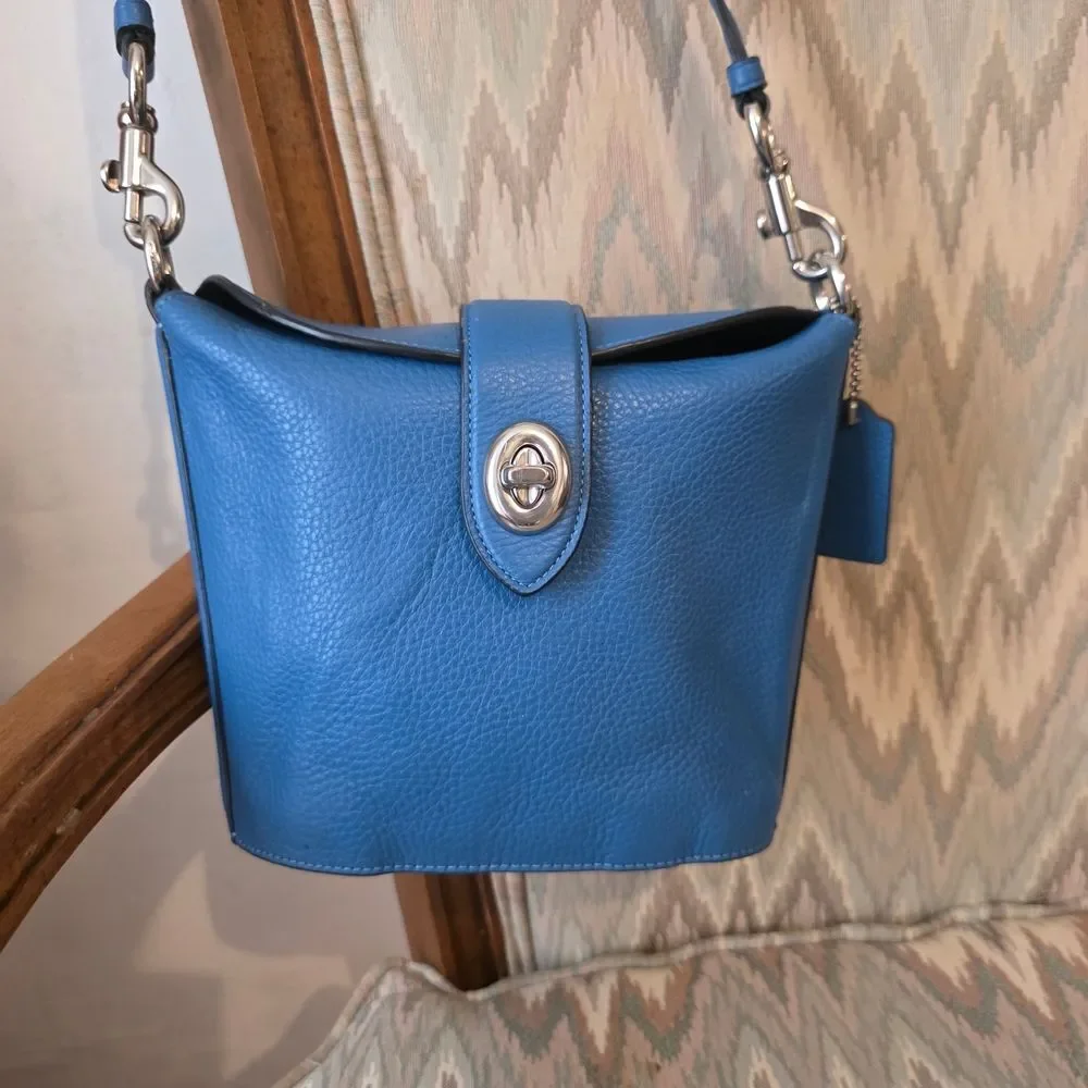 Coach Addie Crossbody C2814 - Picture 2 of 8